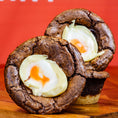 Load image into Gallery viewer, White Creme Egg Brookie Cup