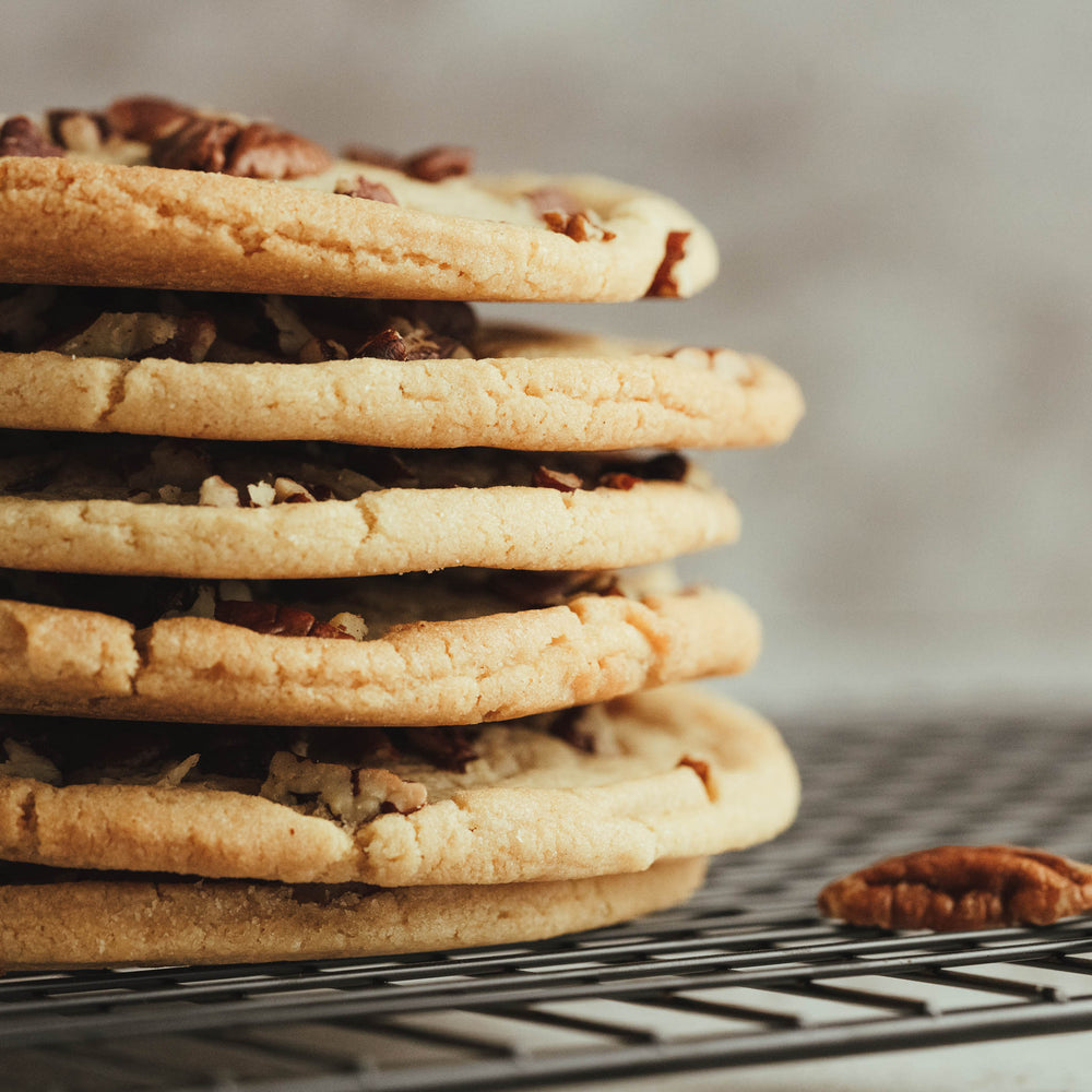 Caramel and Pecan Cookie
