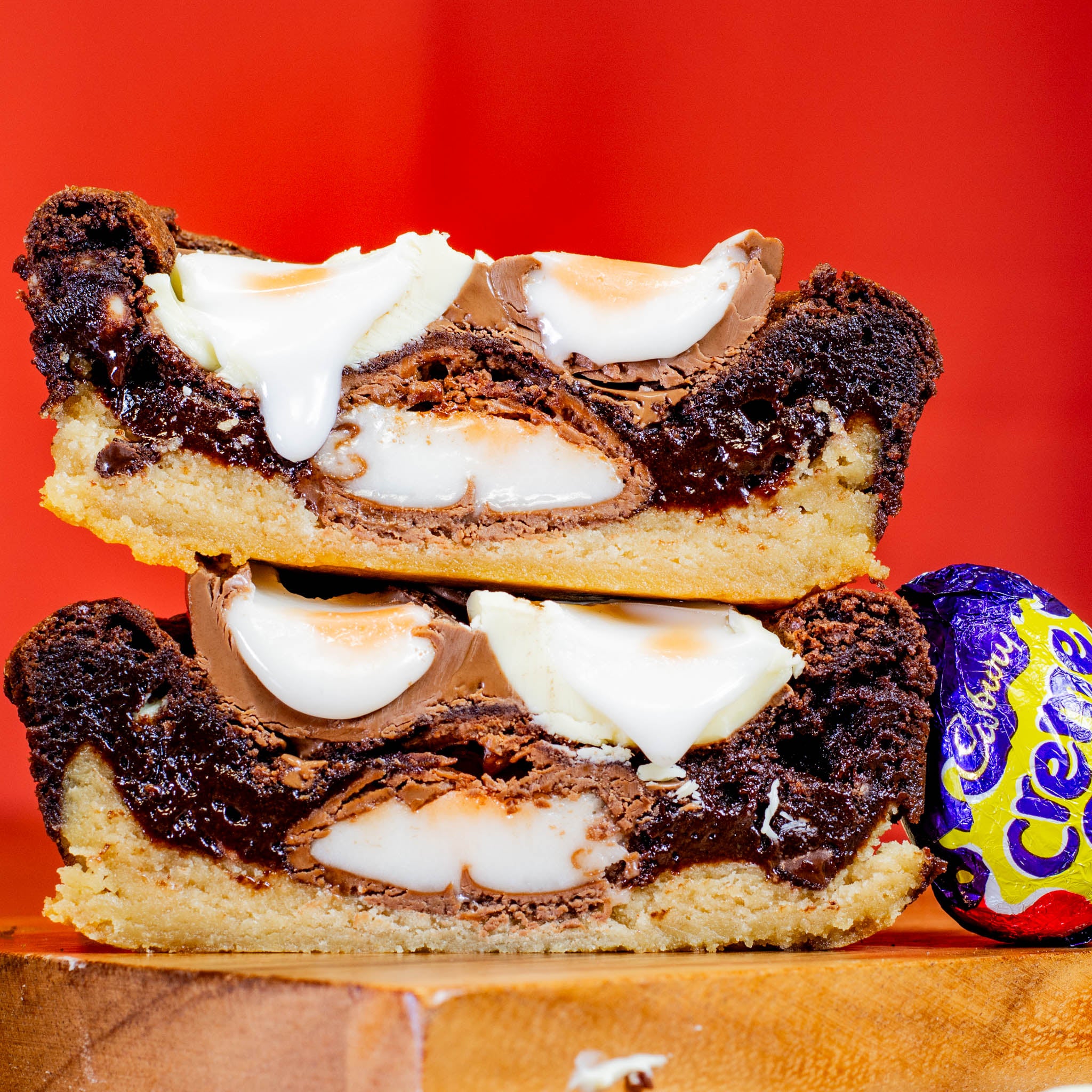 Creme Egg Brookie Pie (350g)
